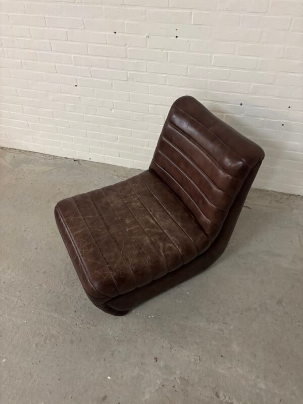 Leather fauteuil / lounge chair - Image 3