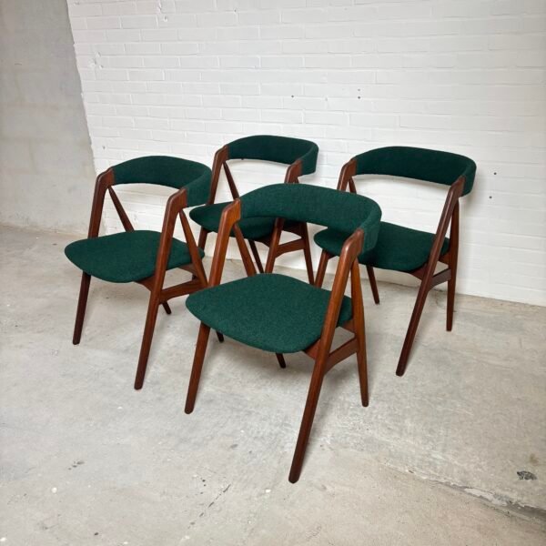 4x dining chairs Thomas Harlev model 205