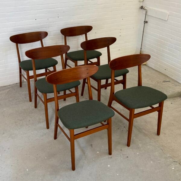 6x Farstrup model 210 Teak dining chairs - Image 2