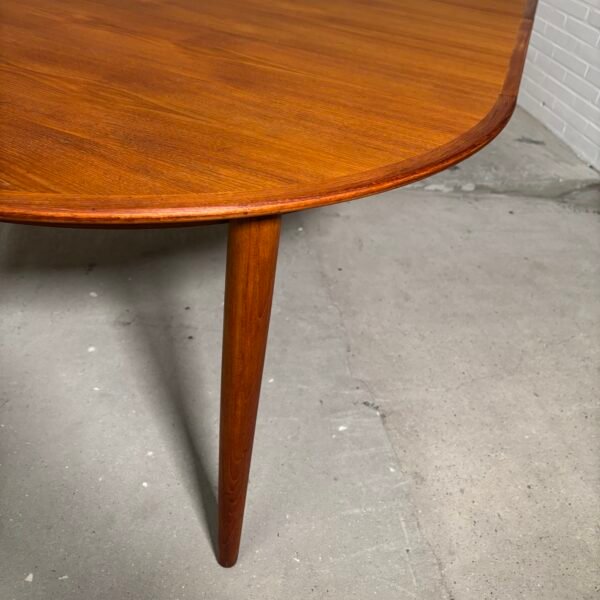 Teak round expandable dinging table Skovmand & Andersen - Image 4