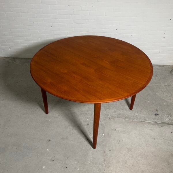 Teak round expandable dinging table Skovmand & Andersen - Image 2