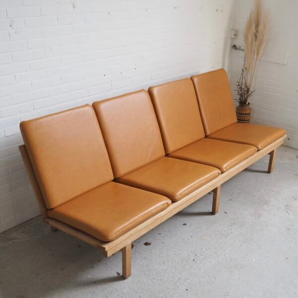 Børge Mogensen BM2219 4-Seater Sofa - Image 2