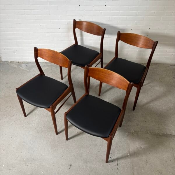 4x dining chairs designed by Arne Wahl Iversen for Ærthøj Jensen & Mølholm - Image 4