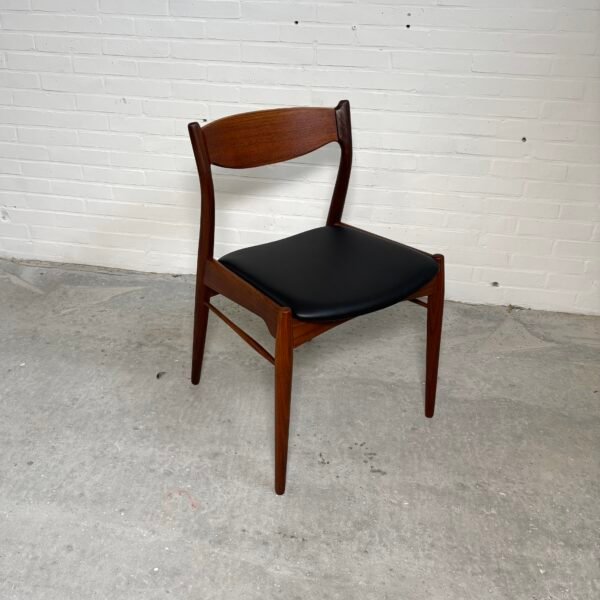 4x dining chairs designed by Arne Wahl Iversen for Ærthøj Jensen & Mølholm - Image 9