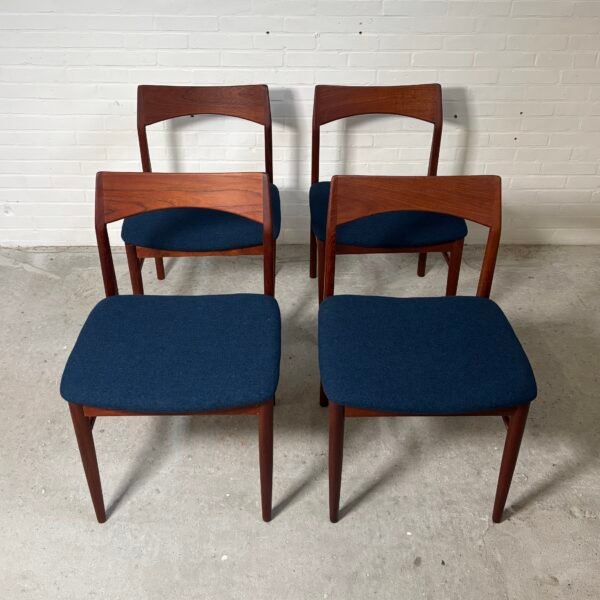 4 Henning Kjærnulf Model 59 dining chairs, produced by Vejle Stolefabrik - Image 2