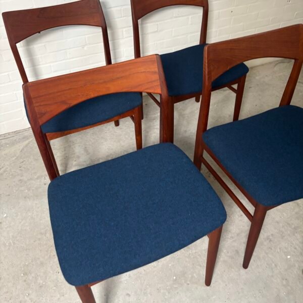 4 Henning Kjærnulf Model 59 dining chairs, produced by Vejle Stolefabrik - Image 4