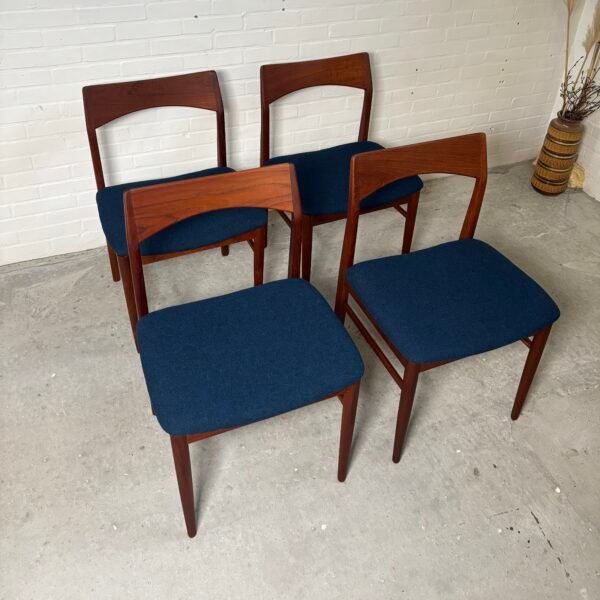 4 Henning Kjærnulf Model 59 dining chairs, produced by Vejle Stolefabrik - Image 3