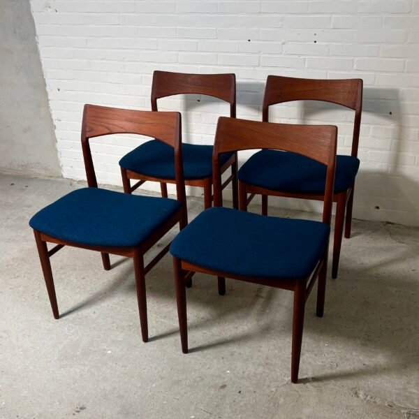 Henning Kjærnulf Model 59 dining chairs, produced by Vejle Stolefabrik