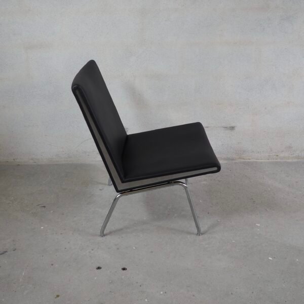 Hans J. Wegner for A.P. Stolen — ‘Airport’ Lounge Chair, Denmark, 1958 - Image 3