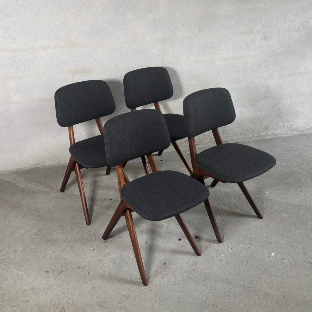 Set of four Louis van Teeffelen “Scissor” dining chairs in dark grey wool upholstery, Dutch design, 1960s