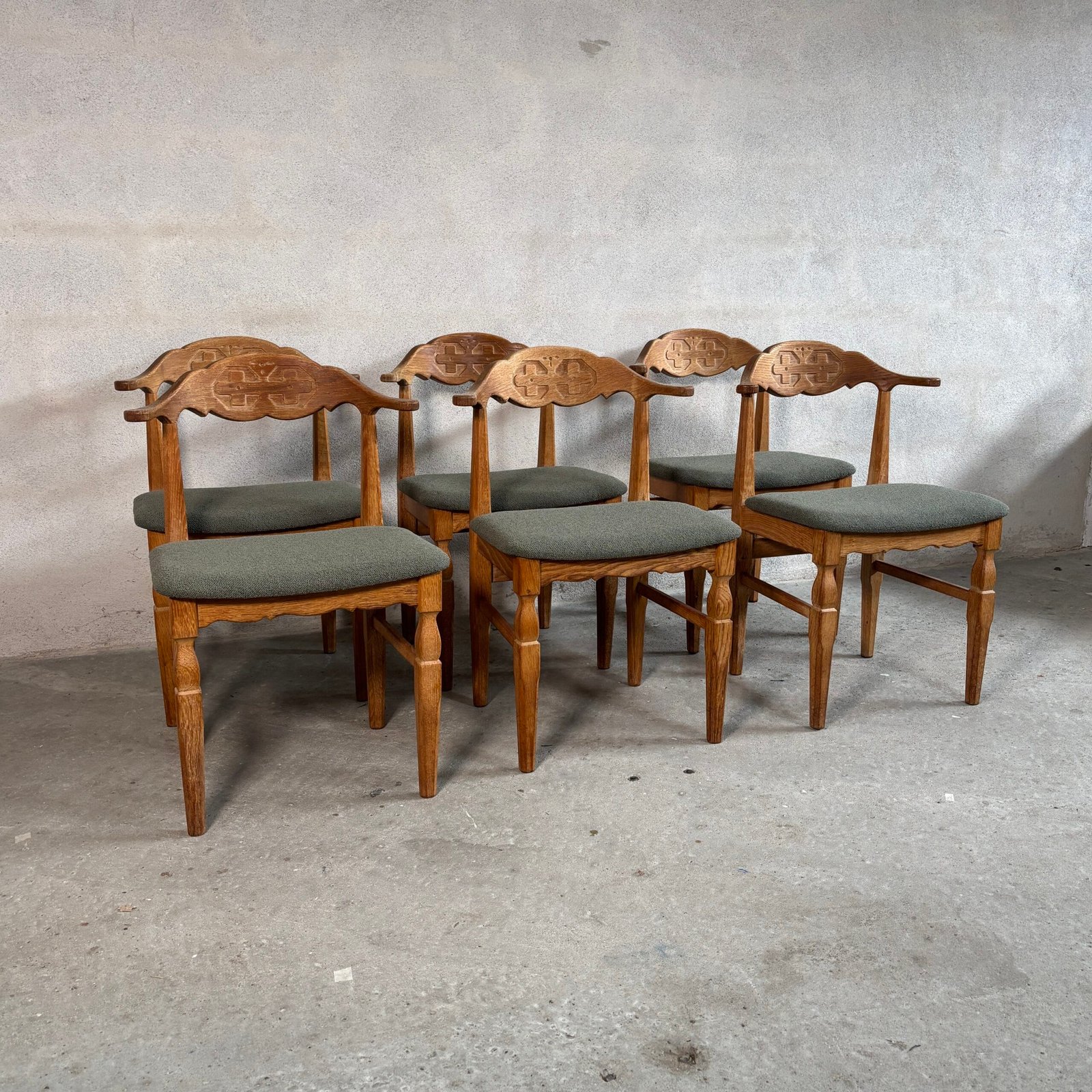Set of 6 Henning Kjærnulf Dining Chairs — Oak, 1960s - Image 2
