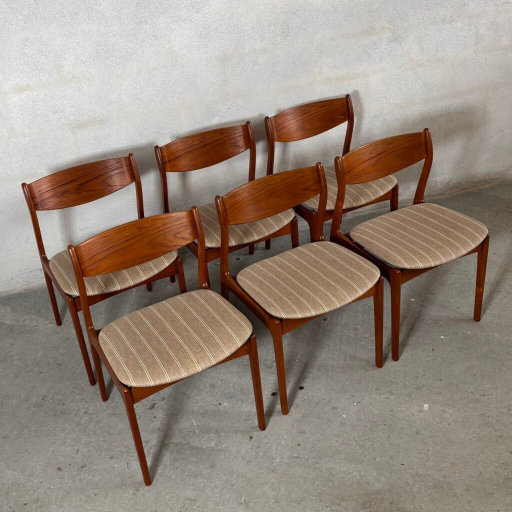 Set of 6 Dining Chairs by P.E. Jørgensen — Solid Teak