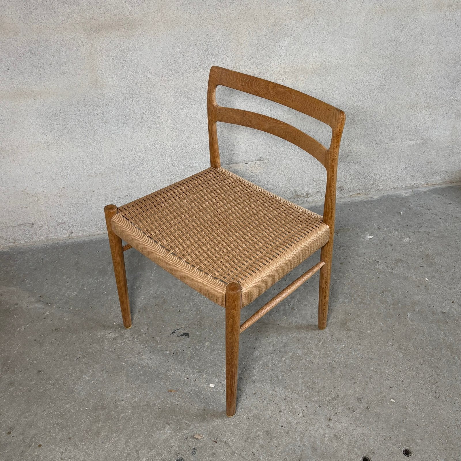 12x Søren Willadsen Oak Dining Chairs – Fully Restored with New Papercord Seats - Image 5