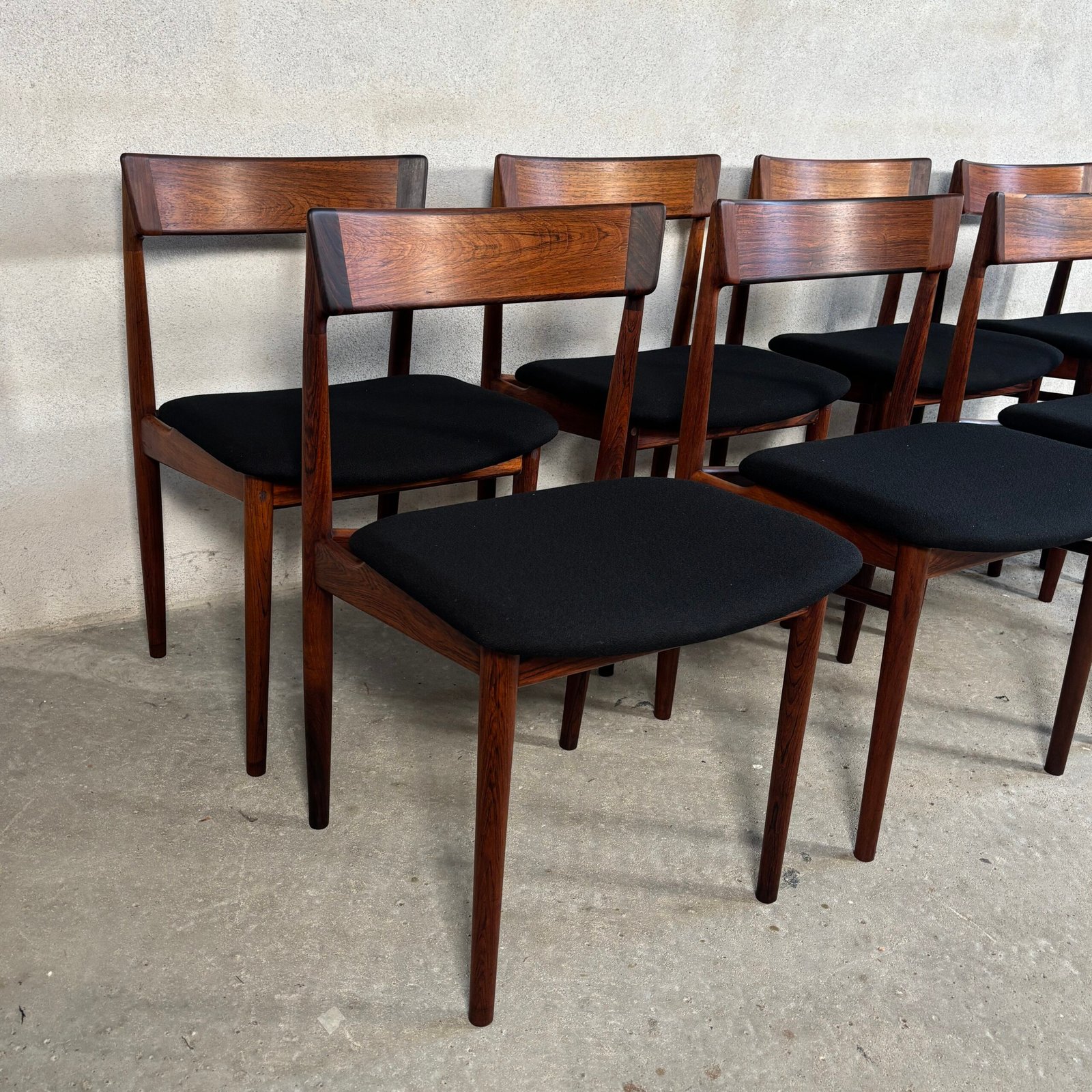 Set of 8 Rosewood Model 39 Dining Chairs by Henry Rosengren - Image 2