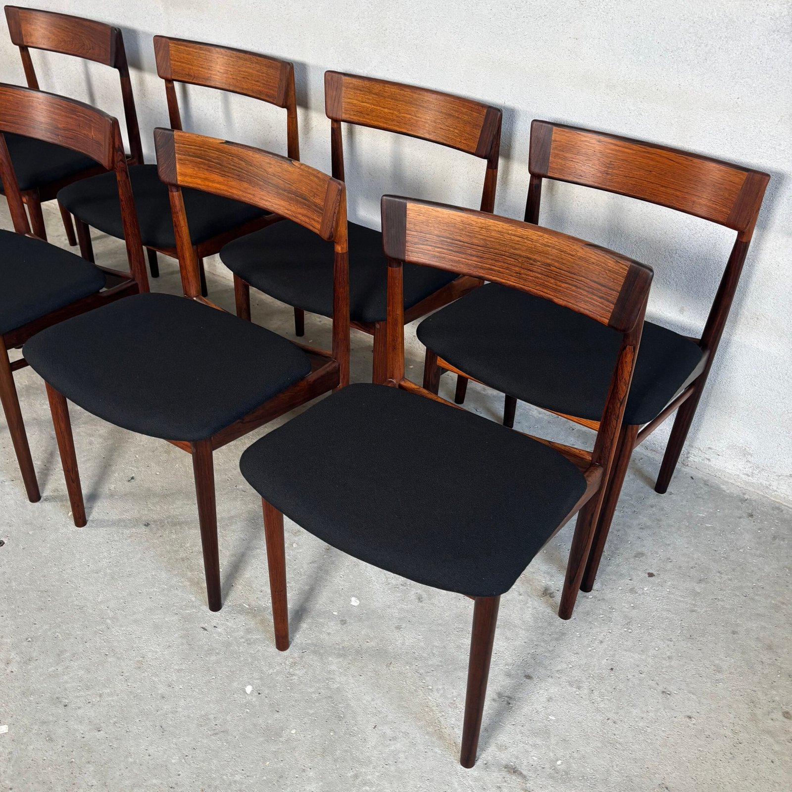 Set of 8 Rosewood Model 39 Dining Chairs by Henry Rosengren - Image 3