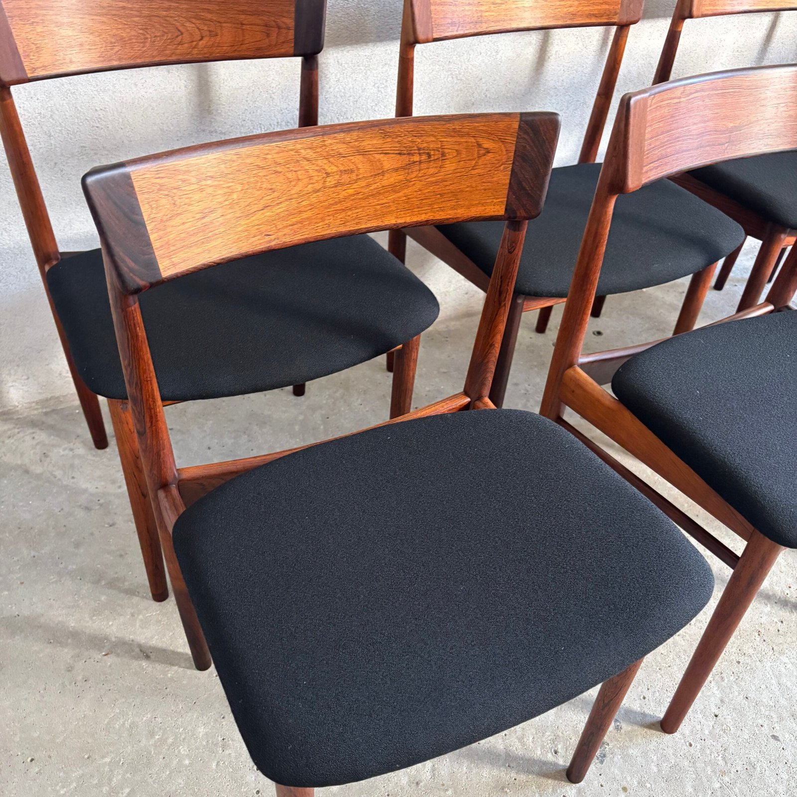 Set of 8 Rosewood Model 39 Dining Chairs by Henry Rosengren - Image 5