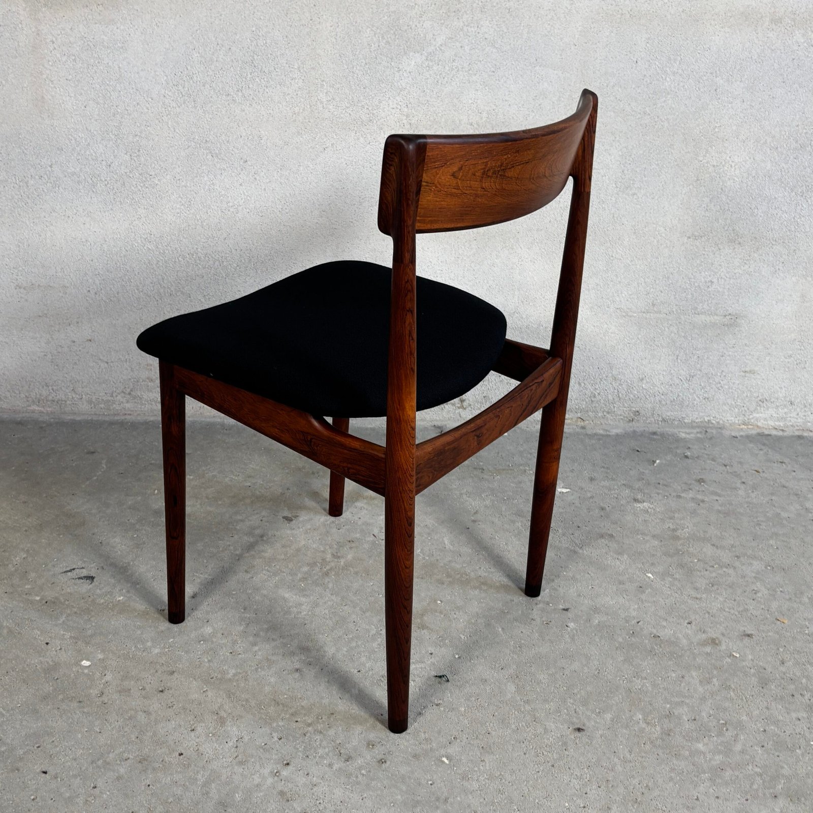 Set of 8 Rosewood Model 39 Dining Chairs by Henry Rosengren - Image 9