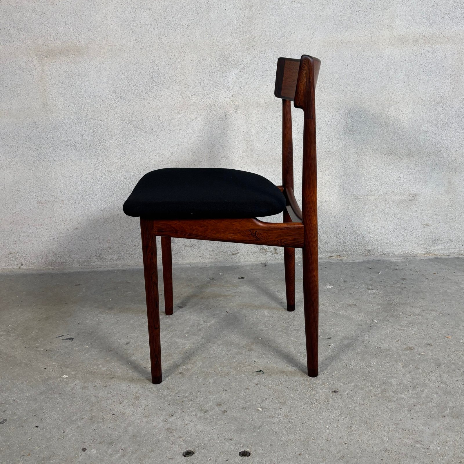 Set of 8 Rosewood Model 39 Dining Chairs by Henry Rosengren - Image 10