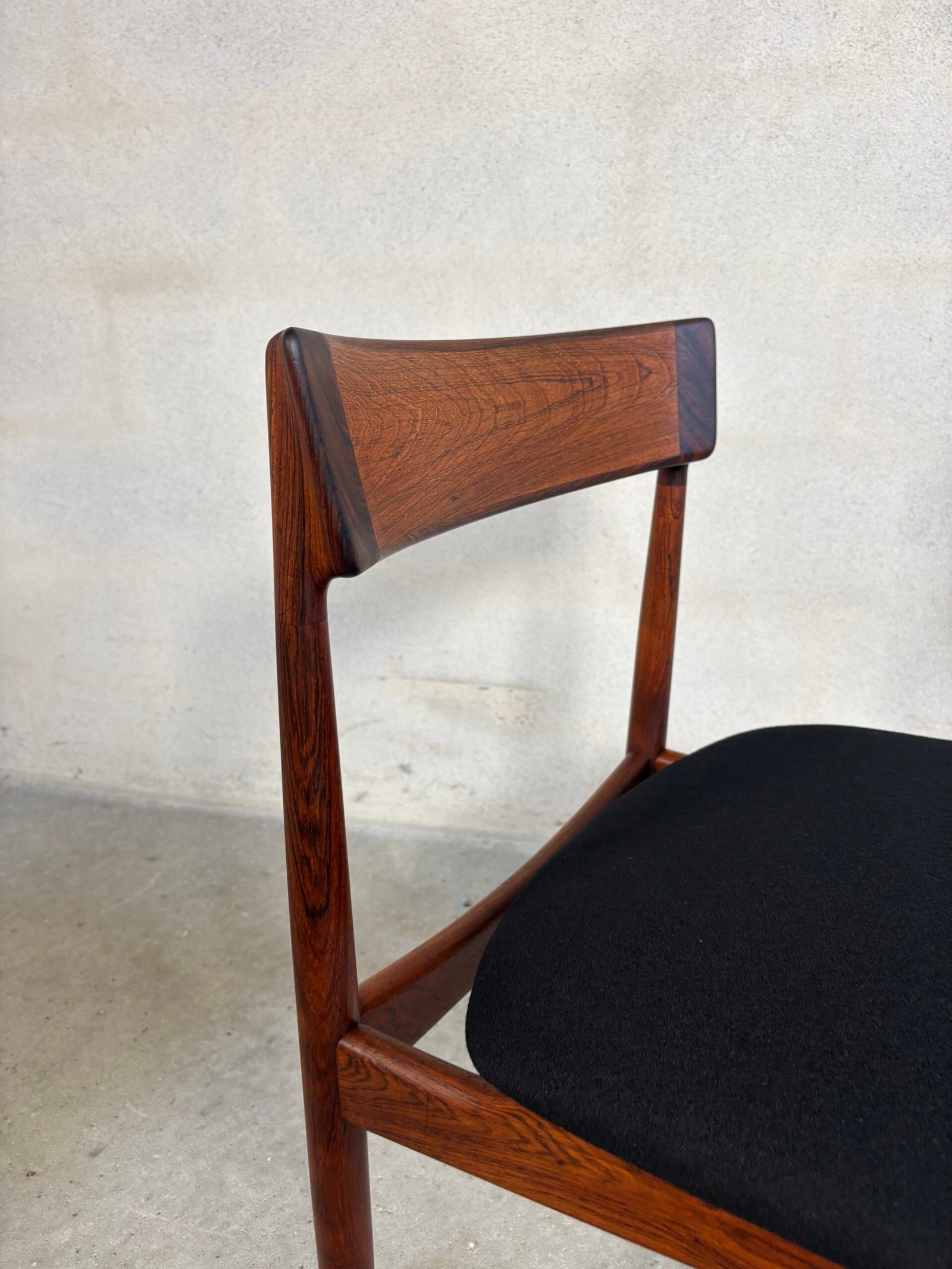 Set of 8 Rosewood Model 39 Dining Chairs by Henry Rosengren - Image 13