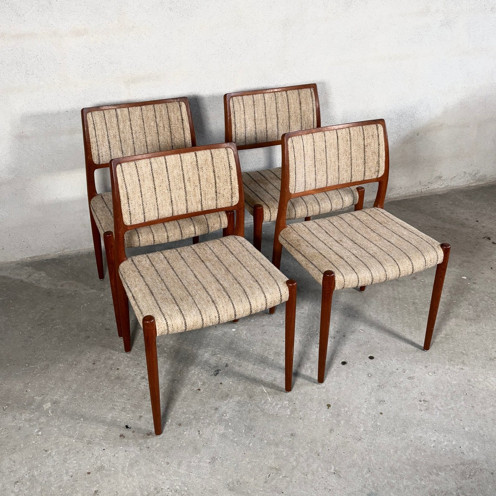 4x Model 80 Dining Chairs by Niels O. Møller