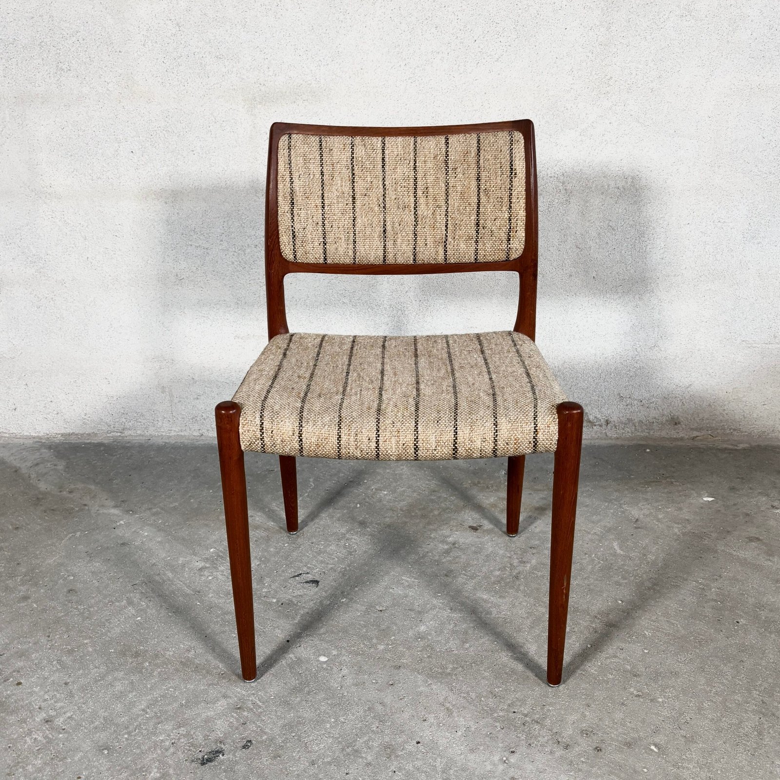 4x Model 80 Dining Chairs by Niels O. Møller - Image 6