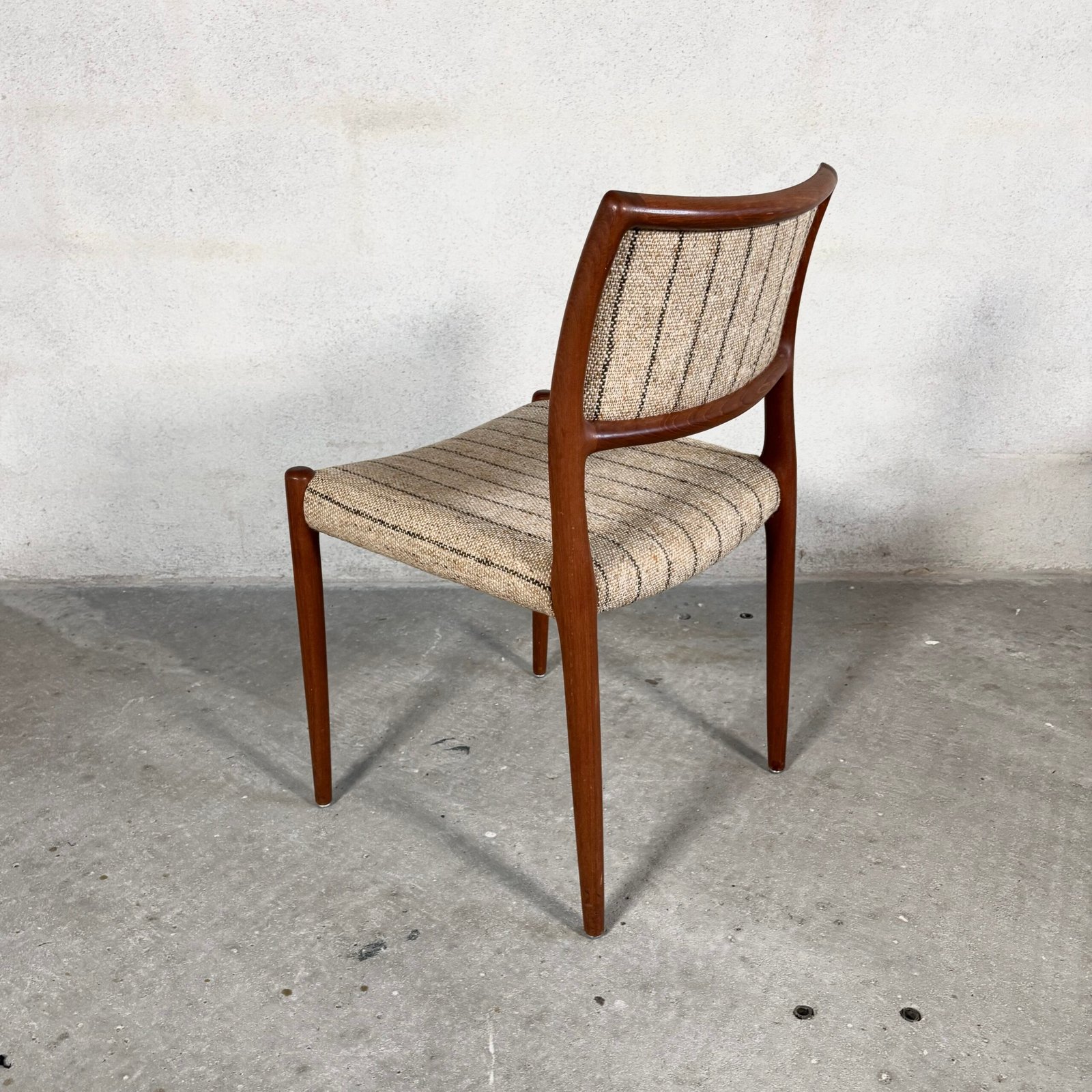 4x Model 80 Dining Chairs by Niels O. Møller - Image 10