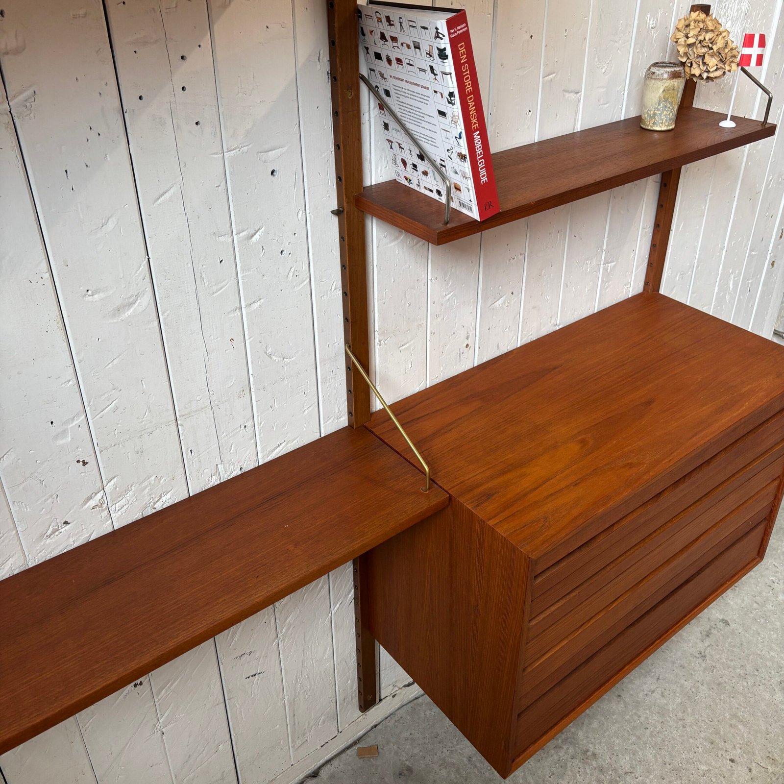 Poul Cadovius Royal Modular Wall Shelving System - Image 8