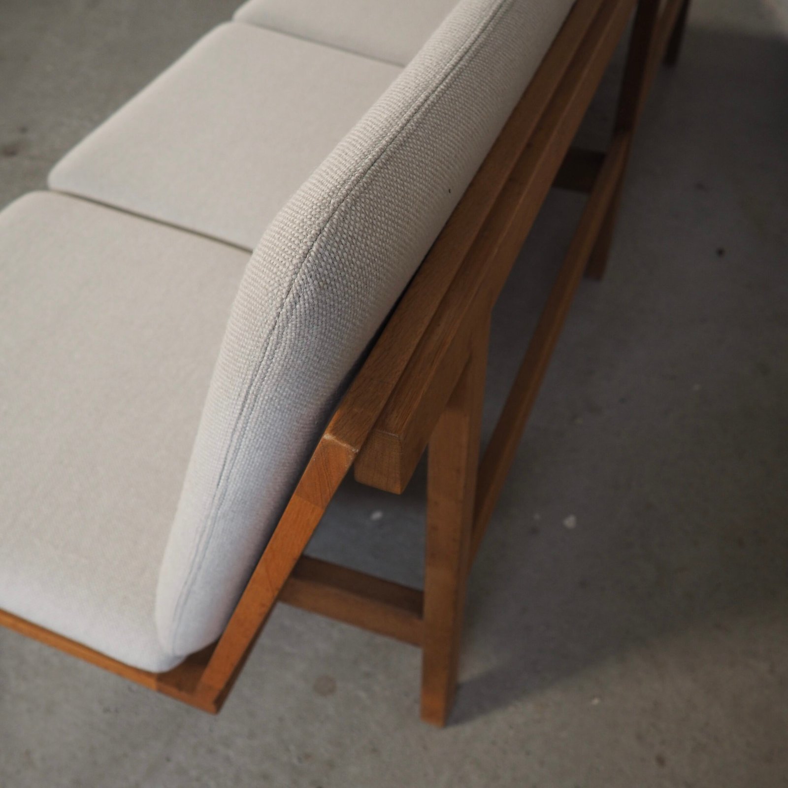 Børge Mogensen Model 2219 4-Seater Sofa — Denmark, 1960s - Image 9