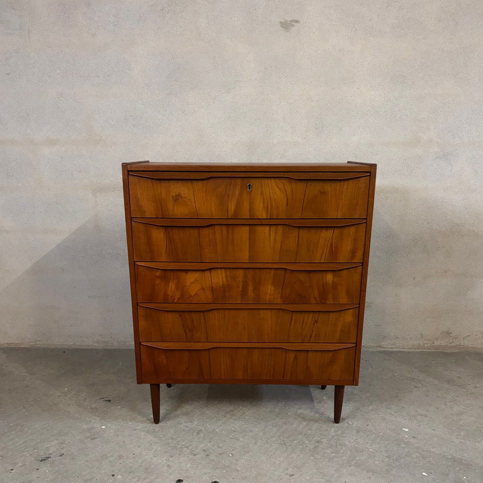 Danish Teak Dresser with 5 Drawers - Image 4