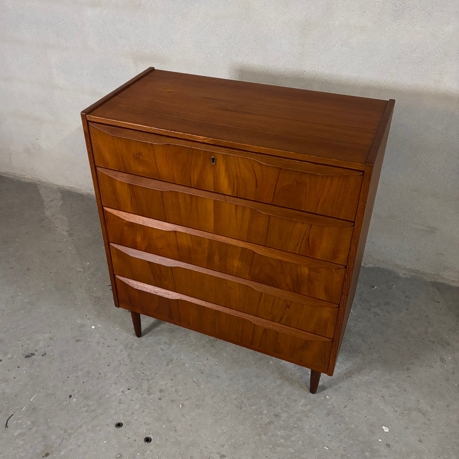 Danish Teak Dresser with 5 Drawers - Image 5